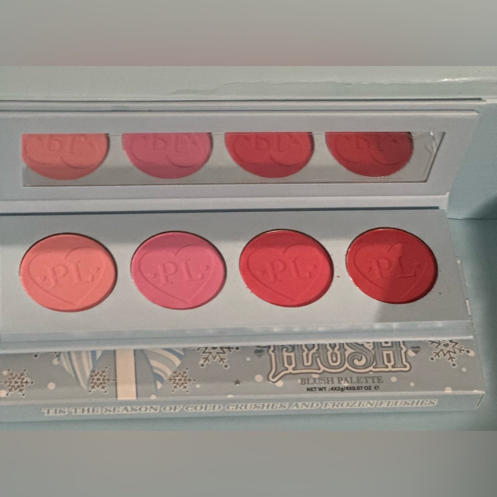 PLOUISE FROZEN FLUSH BLUSH PALETTE LIMITED EDITION - BRAND NEW in the box!